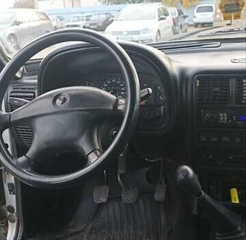 ГАЗ 31105 Волга 2004 в Черкассах на Automoto.ua Серый ГАЗ 31105 Волга, объемом двигателя 2.43 л и пробегом 213 тыс. км за 1499 $, фото 12 на Automoto.ua