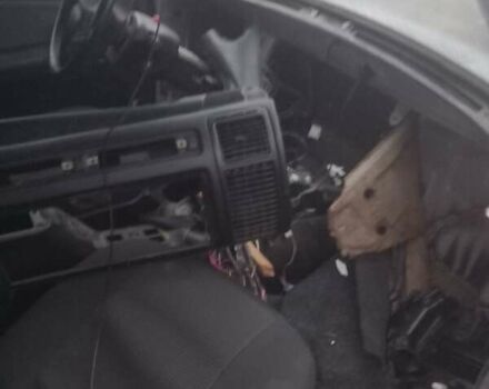 Сірий ГАЗ 31105 Волга, об'ємом двигуна 2.3 л та пробігом 112 тис. км за 25000 $, фото 9 на Automoto.ua