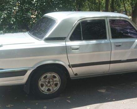 Сірий ГАЗ 31105 Волга, об'ємом двигуна 2.3 л та пробігом 81 тис. км за 2000 $, фото 1 на Automoto.ua