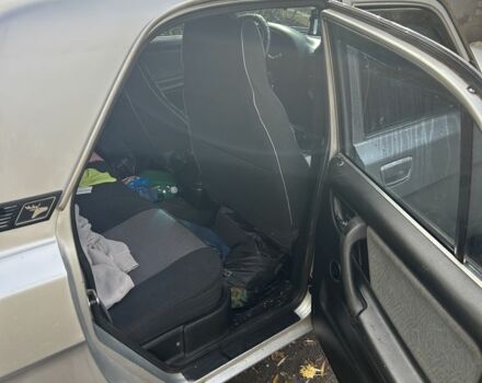 ГАЗ 31105 Волга 2005 у Петропавловке на Automoto.ua Сірий ГАЗ 31105 Волга, об'ємом двигуна 2.4 л та пробігом 176 тис. км за 1700 $, фото 8 на Automoto.ua