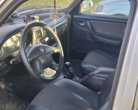 Сірий ГАЗ 31105 Волга, об'ємом двигуна 2 л та пробігом 17 тис. км за 2000 $, фото 1 на Automoto.ua