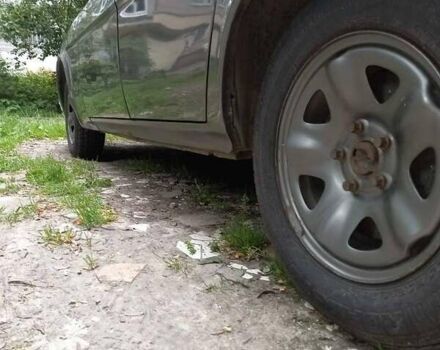 Сірий ГАЗ 31105 Волга, об'ємом двигуна 2.5 л та пробігом 229 тис. км за 2000 $, фото 28 на Automoto.ua