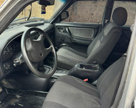 Серый ГАЗ 31105 Волга, объемом двигателя 2.29 л и пробегом 190 тыс. км за 1150 $, фото 9 на Automoto.ua