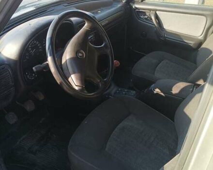 Сірий ГАЗ 31105 Волга, об'ємом двигуна 2.29 л та пробігом 178 тис. км за 1253 $, фото 2 на Automoto.ua