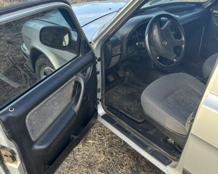 Серый ГАЗ 31105 Волга, объемом двигателя 0 л и пробегом 198 тыс. км за 239 $, фото 8 на Automoto.ua