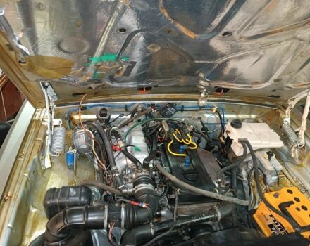 Серый ГАЗ 31105 Волга, объемом двигателя 2.3 л и пробегом 200 тыс. км за 1490 $, фото 16 на Automoto.ua