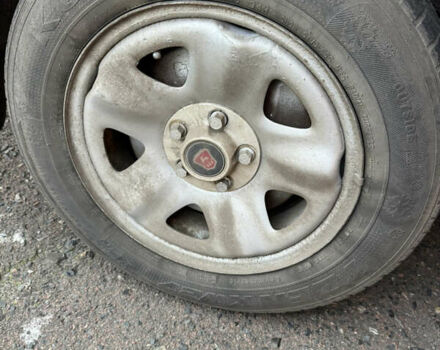 Серый ГАЗ 31105 Волга, объемом двигателя 2.43 л и пробегом 145 тыс. км за 6000 $, фото 17 на Automoto.ua