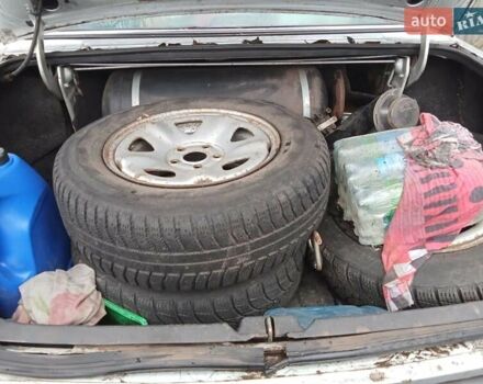 Сірий ГАЗ 31105 Волга, об'ємом двигуна 2.3 л та пробігом 140 тис. км за 1250 $, фото 12 на Automoto.ua