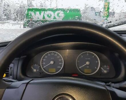 Серый ГАЗ 31105 Волга, объемом двигателя 2.3 л и пробегом 192 тыс. км за 2100 $, фото 4 на Automoto.ua