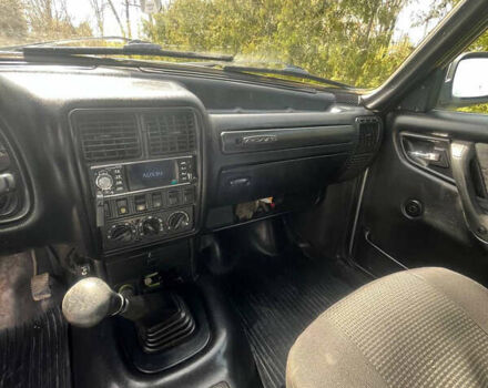 Сірий ГАЗ 31105 Волга, об'ємом двигуна 2.43 л та пробігом 271 тис. км за 900 $, фото 6 на Automoto.ua