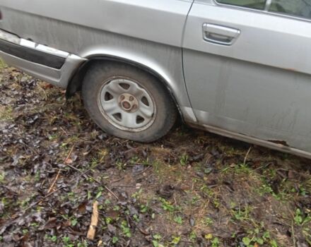 Сірий ГАЗ 31105 Волга, об'ємом двигуна 2.3 л та пробігом 140 тис. км за 1250 $, фото 8 на Automoto.ua