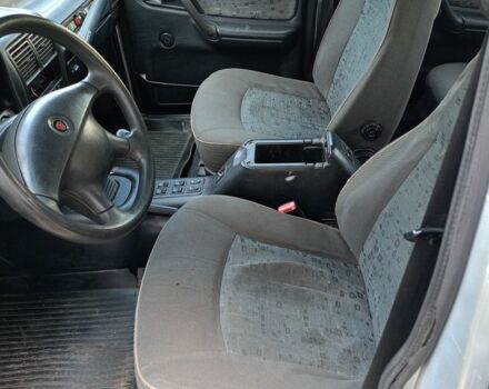 Серый ГАЗ 31105 Волга, объемом двигателя 2.3 л и пробегом 78 тыс. км за 555 $, фото 4 на Automoto.ua