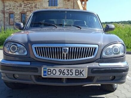 Серый ГАЗ 31105 Волга, объемом двигателя 2.4 л и пробегом 180 тыс. км за 2000 $, фото 1 на Automoto.ua