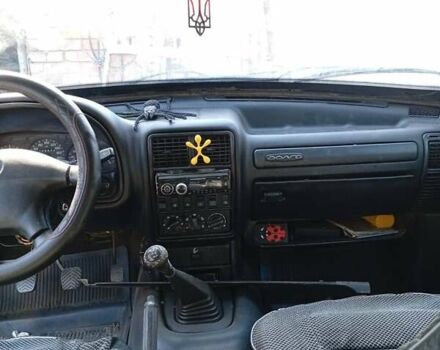 Серый ГАЗ 31105 Волга, объемом двигателя 2.3 л и пробегом 180 тыс. км за 799 $, фото 1 на Automoto.ua