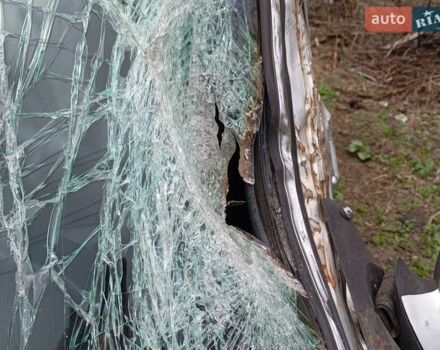 Серый ГАЗ 31105 Волга, объемом двигателя 2.43 л и пробегом 133 тыс. км за 650 $, фото 1 на Automoto.ua