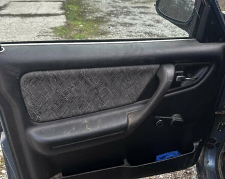 Синий ГАЗ 31105 Волга, объемом двигателя 0 л и пробегом 19 тыс. км за 900 $, фото 8 на Automoto.ua