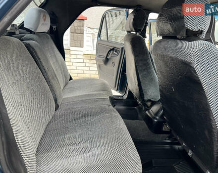 Синій ГАЗ 31105 Волга, об'ємом двигуна 2.29 л та пробігом 140 тис. км за 1670 $, фото 39 на Automoto.ua