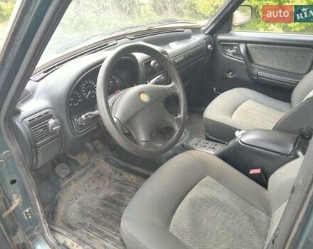 Зелений ГАЗ 31105 Волга, об'ємом двигуна 2.29 л та пробігом 180 тис. км за 750 $, фото 4 на Automoto.ua