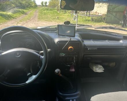 Зеленый ГАЗ 31105 Волга, объемом двигателя 2.3 л и пробегом 114 тыс. км за 2400 $, фото 3 на Automoto.ua