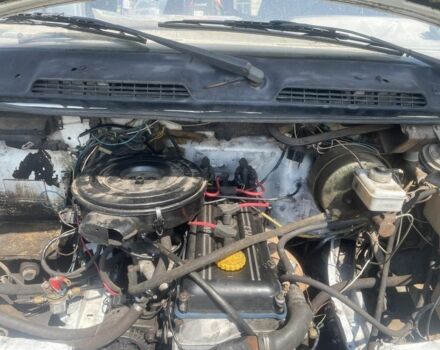 Білий ГАЗ 3221 Газель, об'ємом двигуна 2.4 л та пробігом 1 тис. км за 1300 $, фото 4 на Automoto.ua