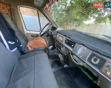 Білий ГАЗ 3221 Газель, об'ємом двигуна 2.29 л та пробігом 70 тис. км за 1600 $, фото 4 на Automoto.ua