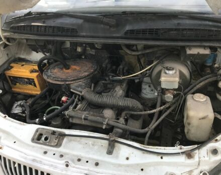 Белый ГАЗ 3221 Газель, объемом двигателя 2.3 л и пробегом 190 тыс. км за 2000 $, фото 1 на Automoto.ua