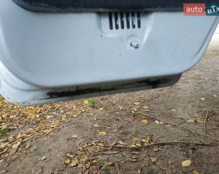 ГАЗ 3221 Газель 2006 у Харкові на Automoto.ua Білий ГАЗ 3221 Газель, об'ємом двигуна 2.29 л та пробігом 90 тис. км за 5000 $, фото 6 на Automoto.ua