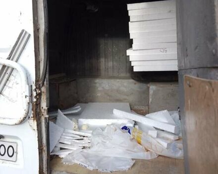 Белый ГАЗ 3221 Газель, объемом двигателя 2 л и пробегом 200 тыс. км за 1400 $, фото 5 на Automoto.ua