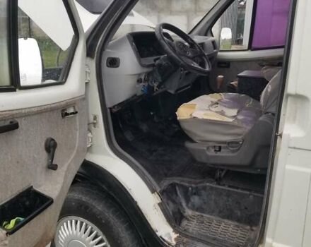 ГАЗ 3221 Газель 1999 в Черновцах на Automoto.ua Белый ГАЗ 3221 Газель, объемом двигателя 2.4 л и пробегом 207 тыс. км за 1800 $, фото 5 на Automoto.ua