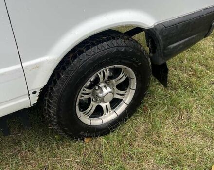 Белый ГАЗ 3221 Газель, объемом двигателя 2.46 л и пробегом 141 тыс. км за 2800 $, фото 10 на Automoto.ua