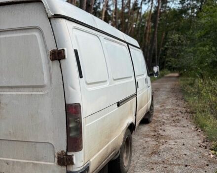 Белый ГАЗ 3221 Газель, объемом двигателя 2.5 л и пробегом 280 тыс. км за 1571 $, фото 4 на Automoto.ua