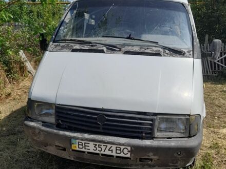 ГАЗ 3221 Газель 1999 у Бериславе на Automoto.ua Білий ГАЗ 3221 Газель, об'ємом двигуна 2.5 л та пробігом 68 тис. км за 967 $, фото 1 на Automoto.ua