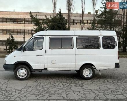 ГАЗ 3221 Газель 2002 в Днепре (Днепропетровске) на Automoto.ua Белый ГАЗ 3221 Газель, объемом двигателя 2.9 л и пробегом 70 тыс. км за 2550 $, фото 1 на Automoto.ua