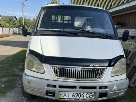 ГАЗ 3221 Газель 2004 у Борисполе на Automoto.ua Білий ГАЗ 3221 Газель, об'ємом двигуна 2.5 л та пробігом 150 тис. км за 3300 $, фото 1 на Automoto.ua