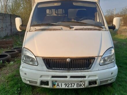 ГАЗ 3221 Газель 2005 у Кривому Розі на Automoto.ua Білий ГАЗ 3221 Газель, об'ємом двигуна 2.9 л та пробігом 100 тис. км за 1750 $, фото 1 на Automoto.ua