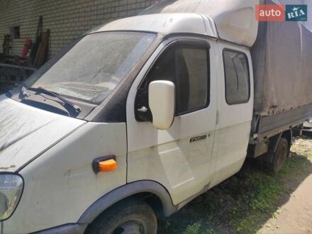 ГАЗ 3221 Газель 2009 у Кременчуге на Automoto.ua Білий ГАЗ 3221 Газель, об'ємом двигуна 2.5 л та пробігом 150 тис. км за 3000 $, фото 1 на Automoto.ua