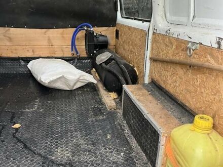 Белый ГАЗ 3221 Газель, объемом двигателя 2.46 л и пробегом 141 тыс. км за 2800 $, фото 1 на Automoto.ua