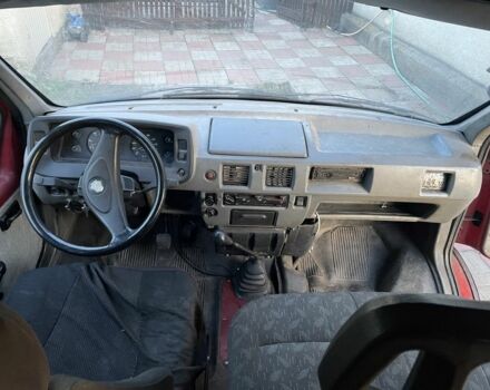 Красный ГАЗ 3221 Газель, объемом двигателя 2.5 л и пробегом 400 тыс. км за 2200 $, фото 12 на Automoto.ua