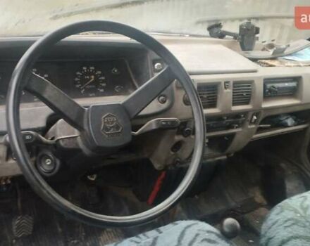 Красный ГАЗ 3221 Газель, объемом двигателя 2.4 л и пробегом 45 тыс. км за 800 $, фото 6 на Automoto.ua