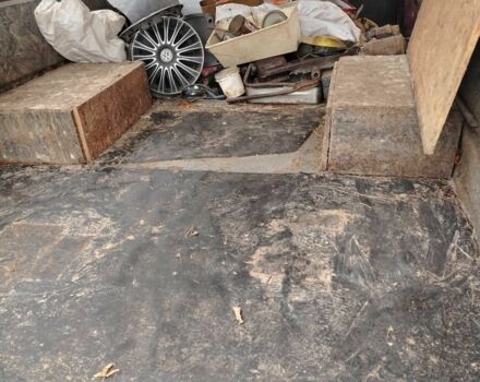 Червоний ГАЗ 3221 Газель, об'ємом двигуна 2.9 л та пробігом 350 тис. км за 991 $, фото 9 на Automoto.ua