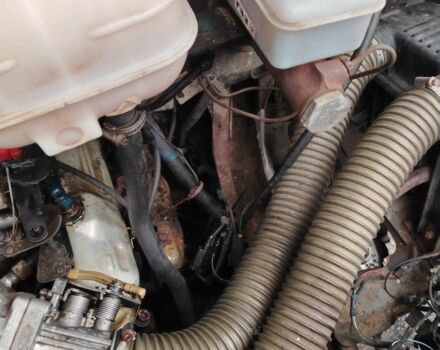 Червоний ГАЗ 3221 Газель, об'ємом двигуна 2.9 л та пробігом 350 тис. км за 991 $, фото 7 на Automoto.ua