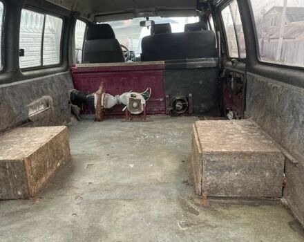 Червоний ГАЗ 3221 Газель, об'ємом двигуна 0 л та пробігом 300 тис. км за 1000 $, фото 5 на Automoto.ua