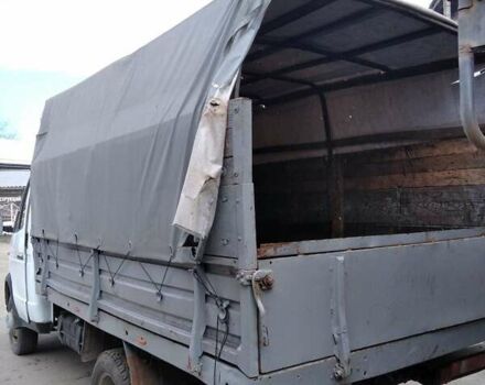 ГАЗ 3221 Газель, объемом двигателя 2.4 л и пробегом 100 тыс. км за 899 $, фото 1 на Automoto.ua