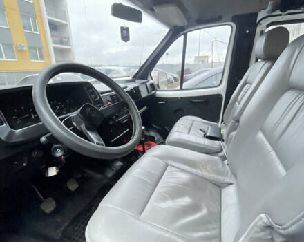 ГАЗ 3221 Газель 2001 в Одессе на Automoto.ua ГАЗ 3221 Газель, объемом двигателя 2.5 л и пробегом 20 тыс. км за 3300 $, фото 15 на Automoto.ua