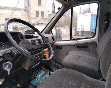 ГАЗ 3221 Газель, объемом двигателя 2.4 л и пробегом 100 тыс. км за 899 $, фото 1 на Automoto.ua