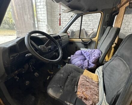 ГАЗ 3221 Газель 2003 в Николаеве на Automoto.ua Желтый ГАЗ 3221 Газель, объемом двигателя 2.5 л и пробегом 300 тыс. км за 2200 $, фото 3 на Automoto.ua