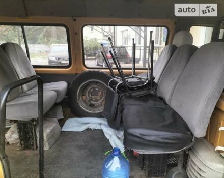 ГАЗ 3221 Газель 2004 у Черкасах на Automoto.ua Жовтий ГАЗ 3221 Газель, об'ємом двигуна 2.89 л та пробігом 197 тис. км за 1100 $, фото 3 на Automoto.ua