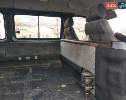 Зелений ГАЗ 3221 Газель, об'ємом двигуна 2.3 л та пробігом 85 тис. км за 2200 $, фото 4 на Automoto.ua