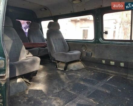 Зелений ГАЗ 3221 Газель, об'ємом двигуна 2.3 л та пробігом 85 тис. км за 2200 $, фото 1 на Automoto.ua