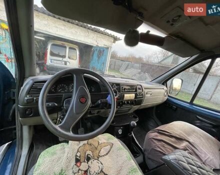 Синій ГАЗ 32213 Газель, об'ємом двигуна 2.5 л та пробігом 250 тис. км за 3800 $, фото 2 на Automoto.ua